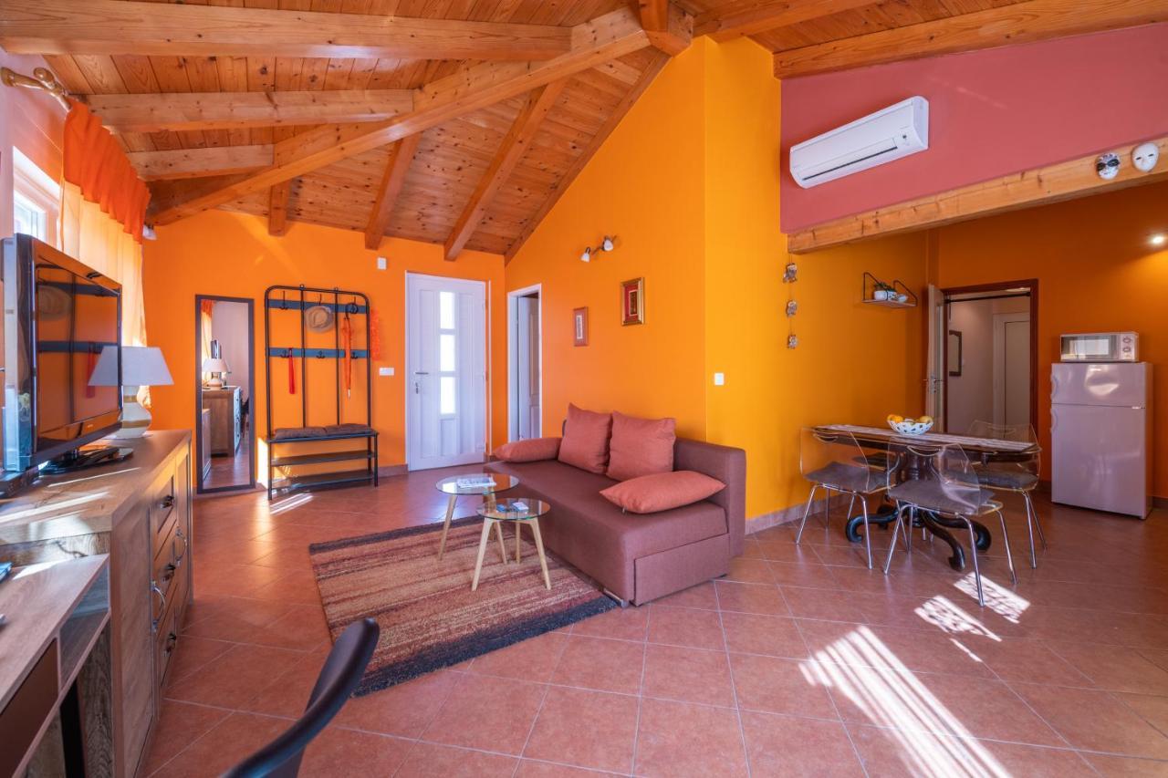 Apartment Orange 29 ロヴィニ エクステリア 写真